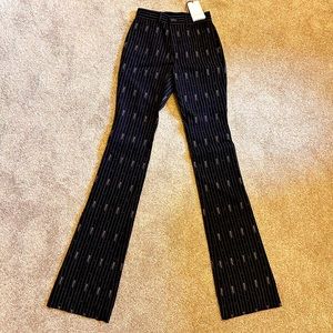 NWT GUCCI straight flare pants/trousers. Gucci print all over. Black. Size 36